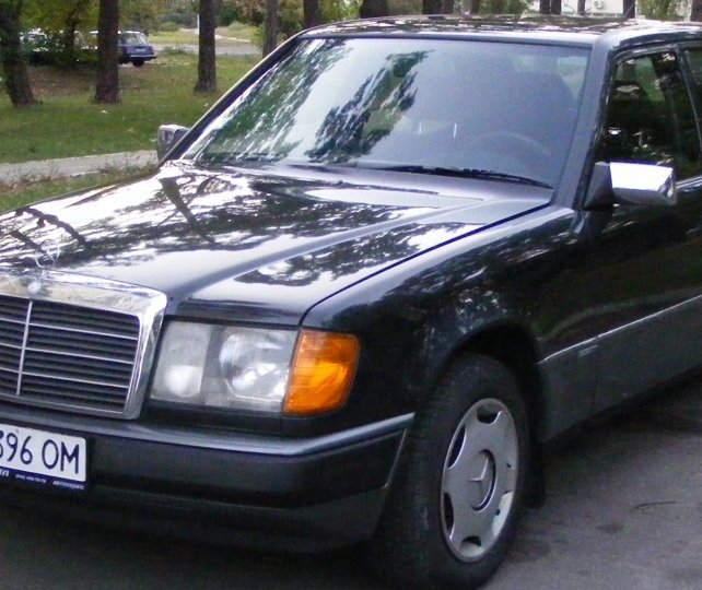 Mercedes-Benz E-class 1988